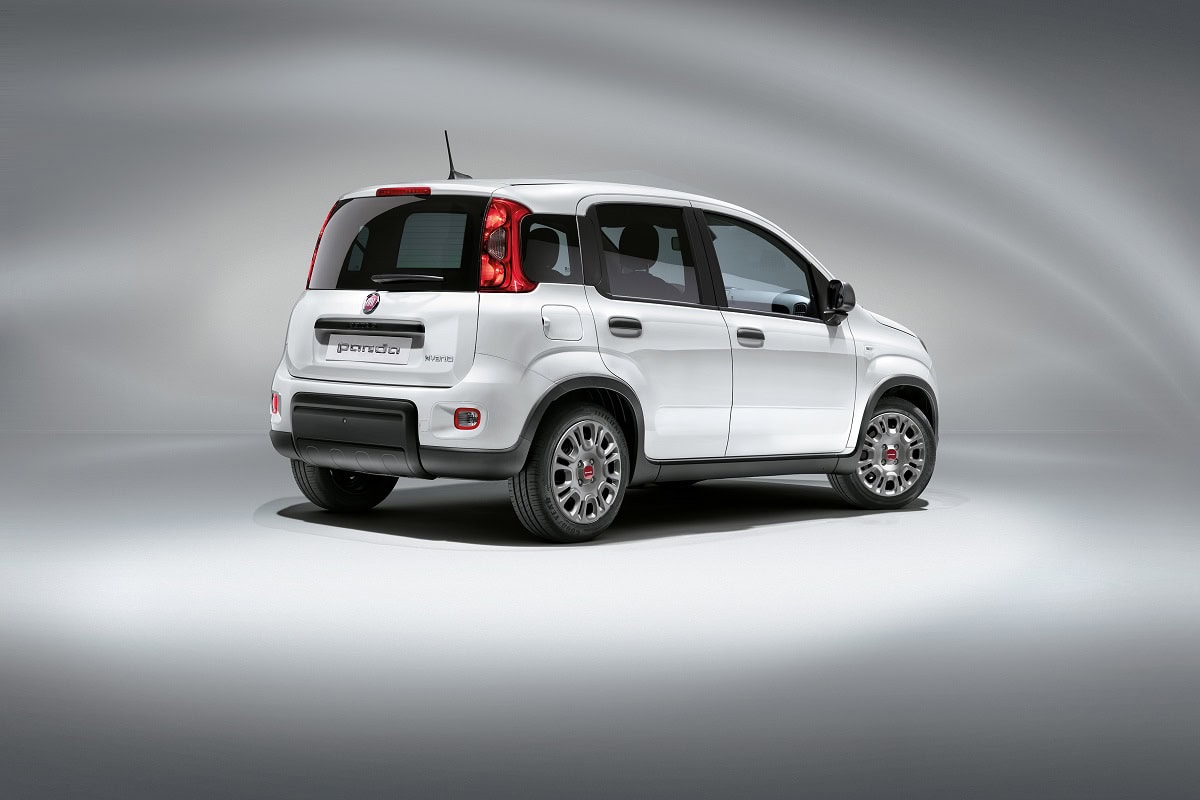 Fiat Panda Hybrid offerta febbraio 2025
