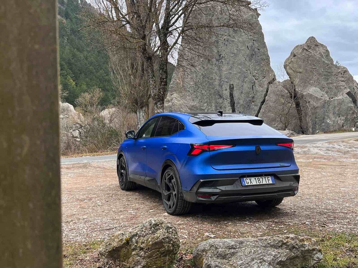 Renault Rafale Plug-in Hybrid E-Tech 300