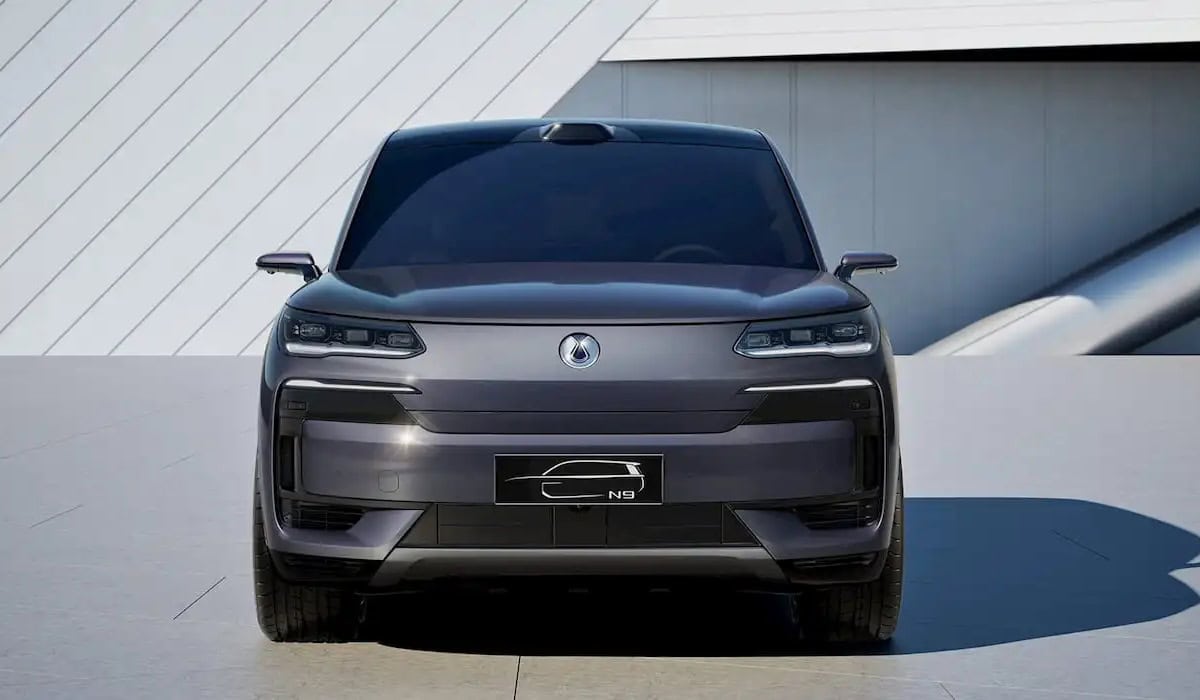 Denza N9 2025