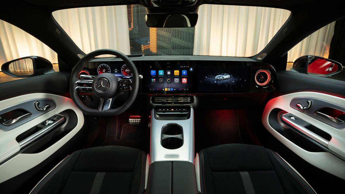 Nuova Mercedes-Benz CLA 2025