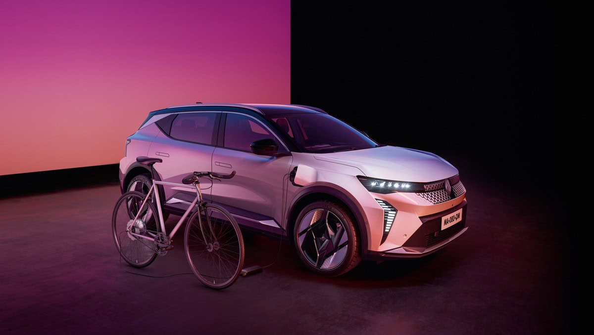 Renault Scenic E-Tech 2025
