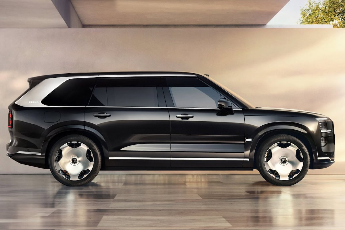 Zeekr 9X SUV