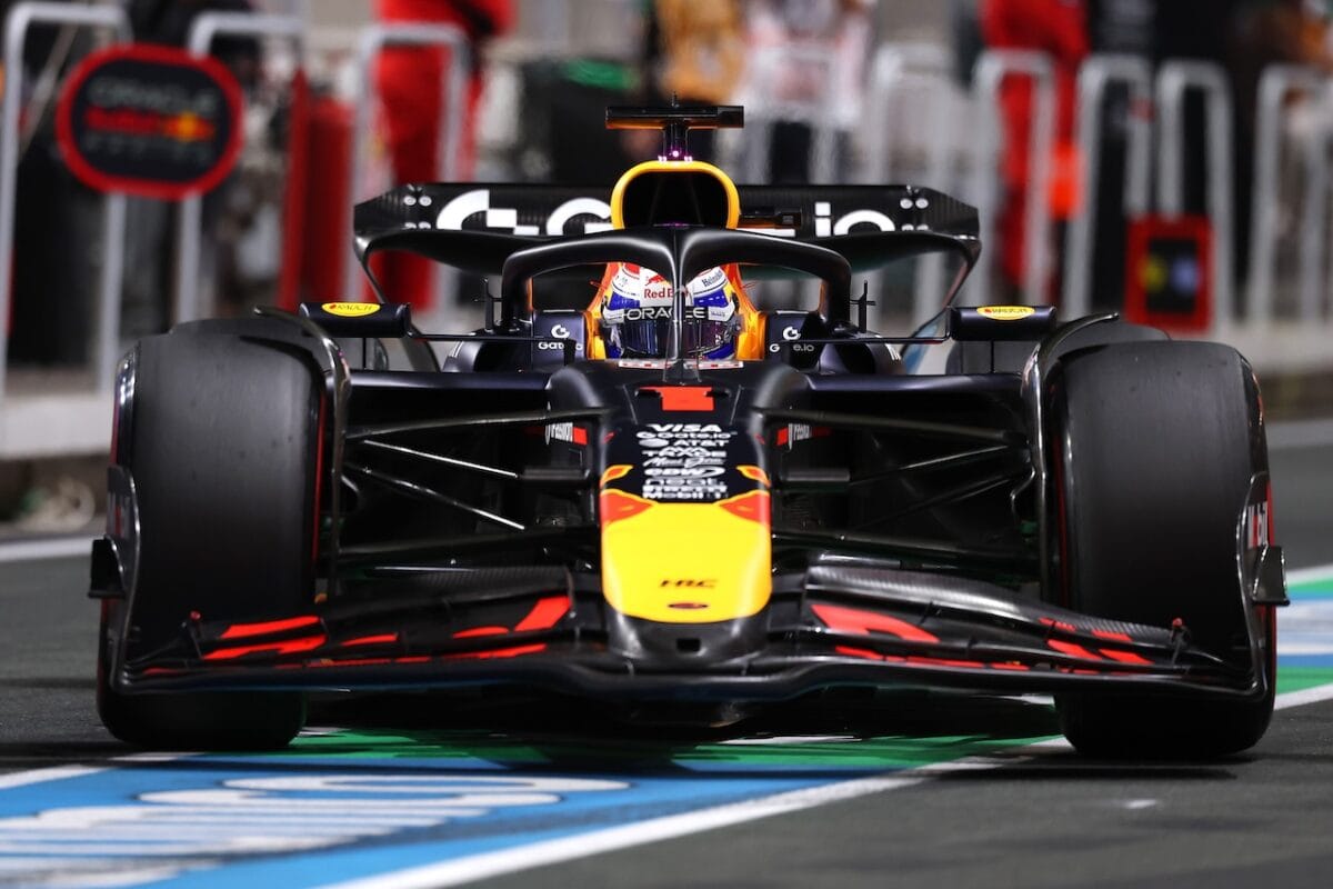 Max Verstappen in azione al GP del Messico 2025, orari Sky e TV8