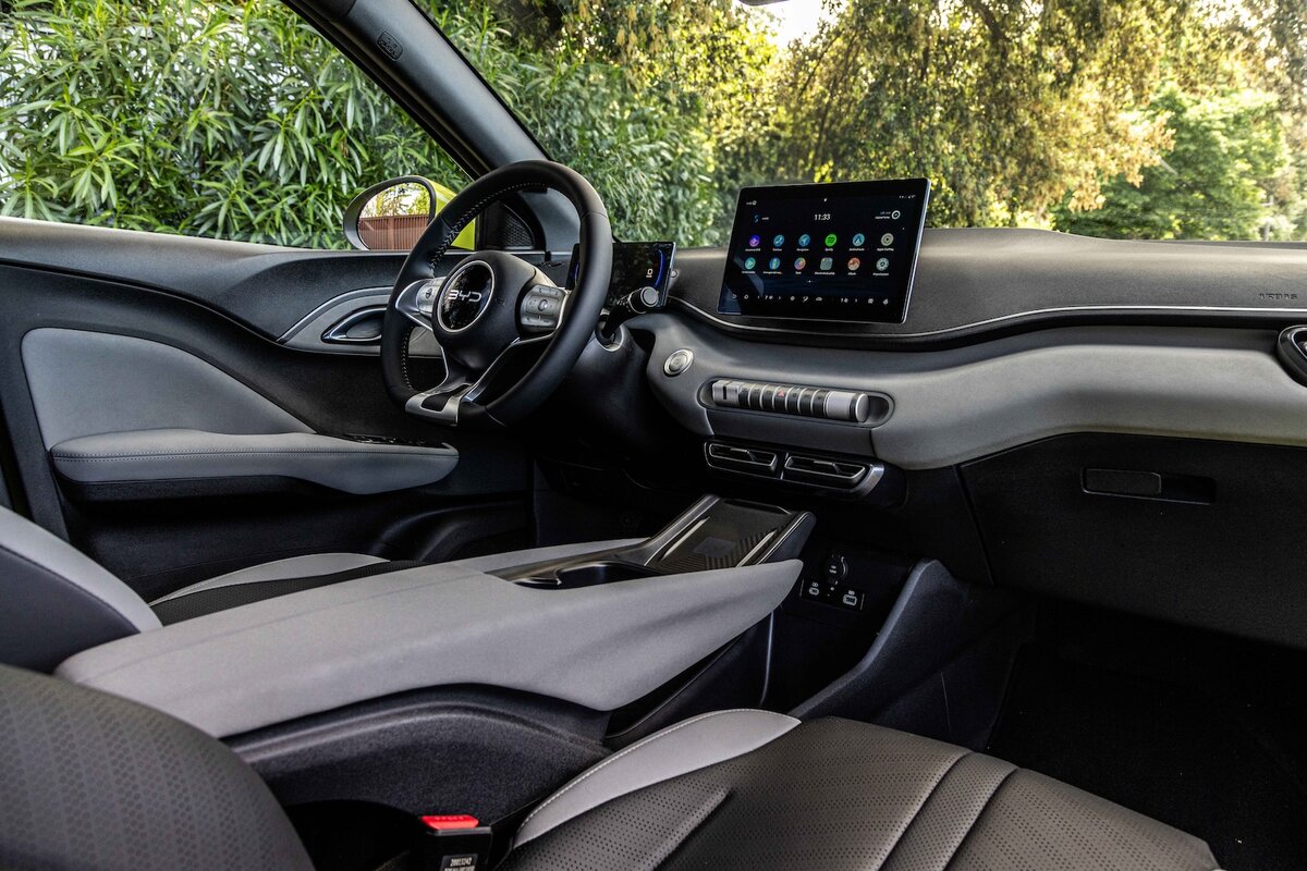 BYD Dolphin Surf 2025 interni