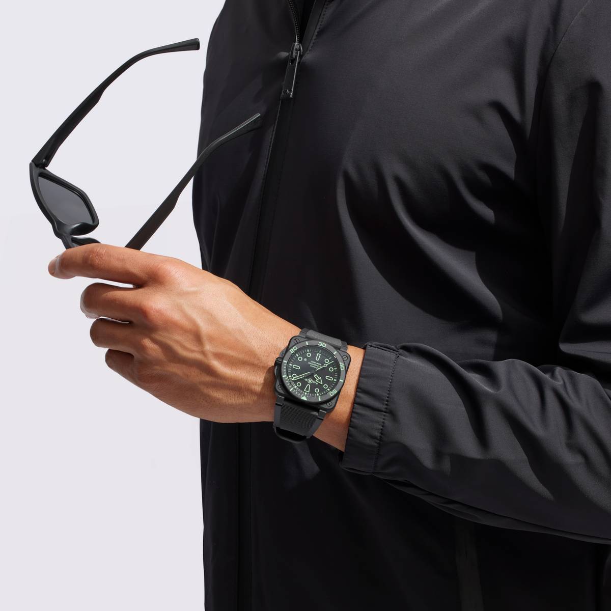 Bell & Ross BR-03 Diver Lum Outline