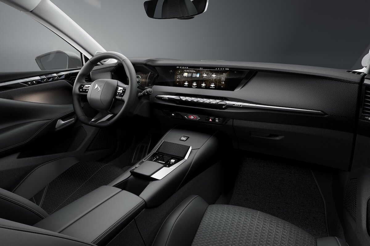 DS N°4 2025 interiors