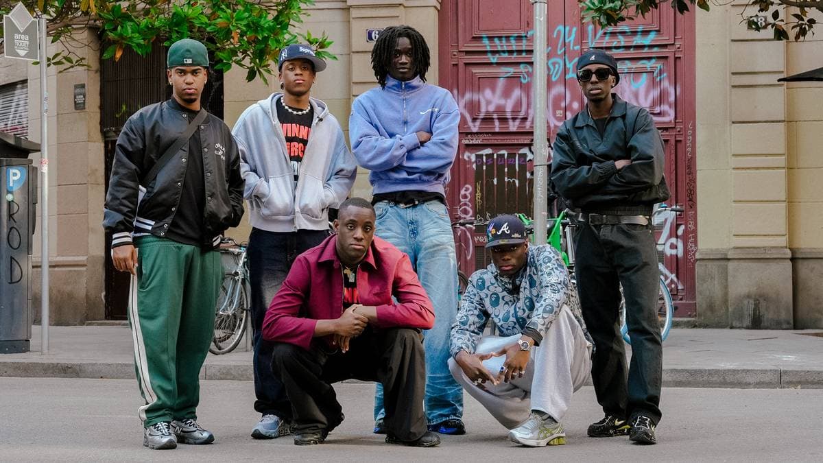 Foot Locker sneaker estate 2025