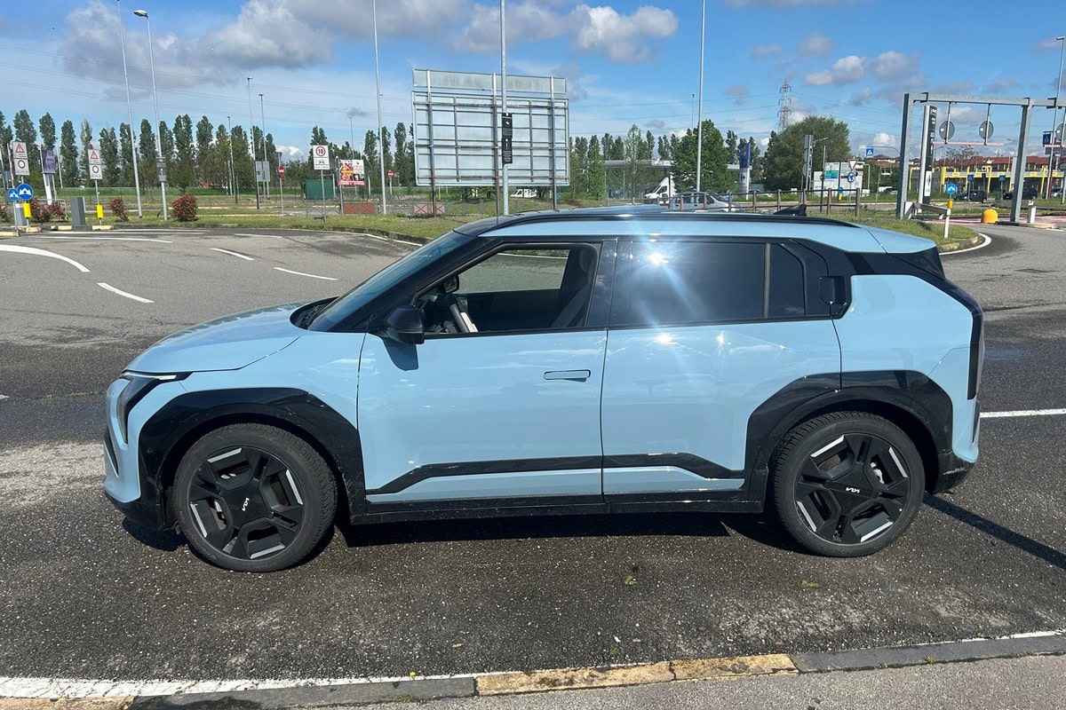 Kia EV3 2025 prova su strada