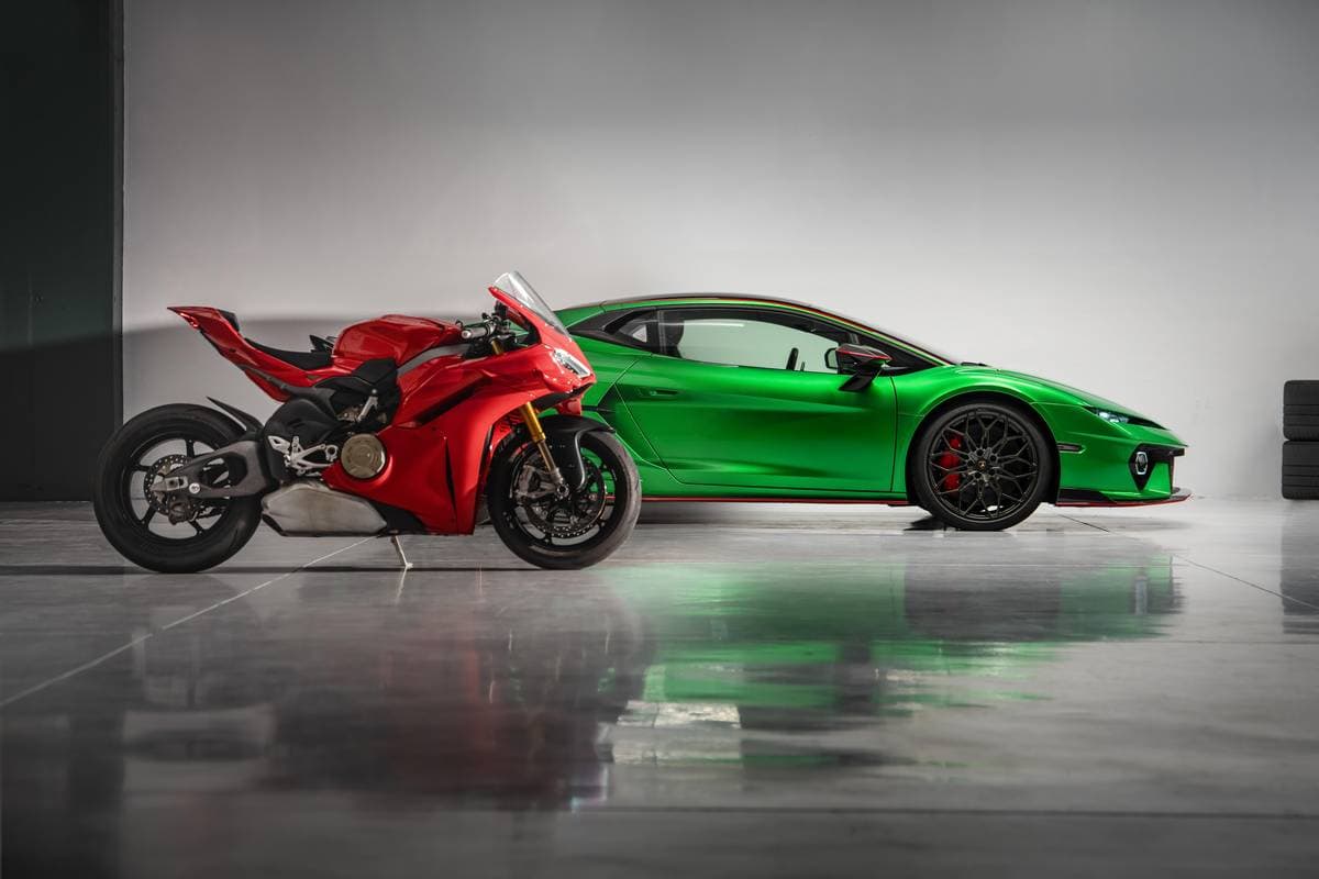 Lamborghini Temerario Ducati Panigale V4