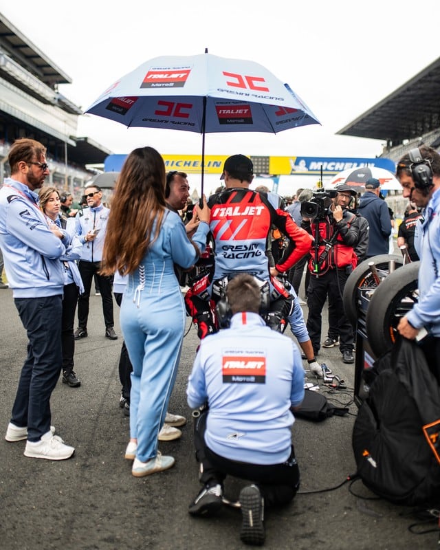 Paddock Girls MotoGP Le Mans 2025