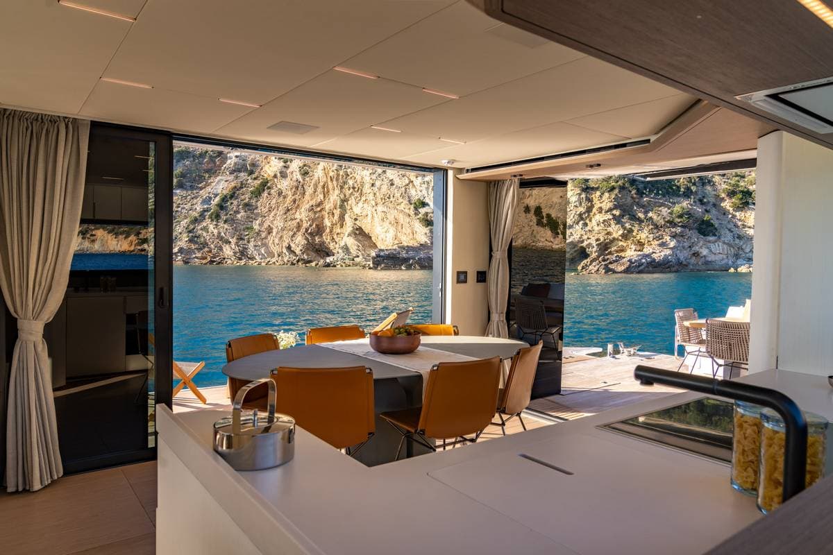 Pardo Endurance 72 interni