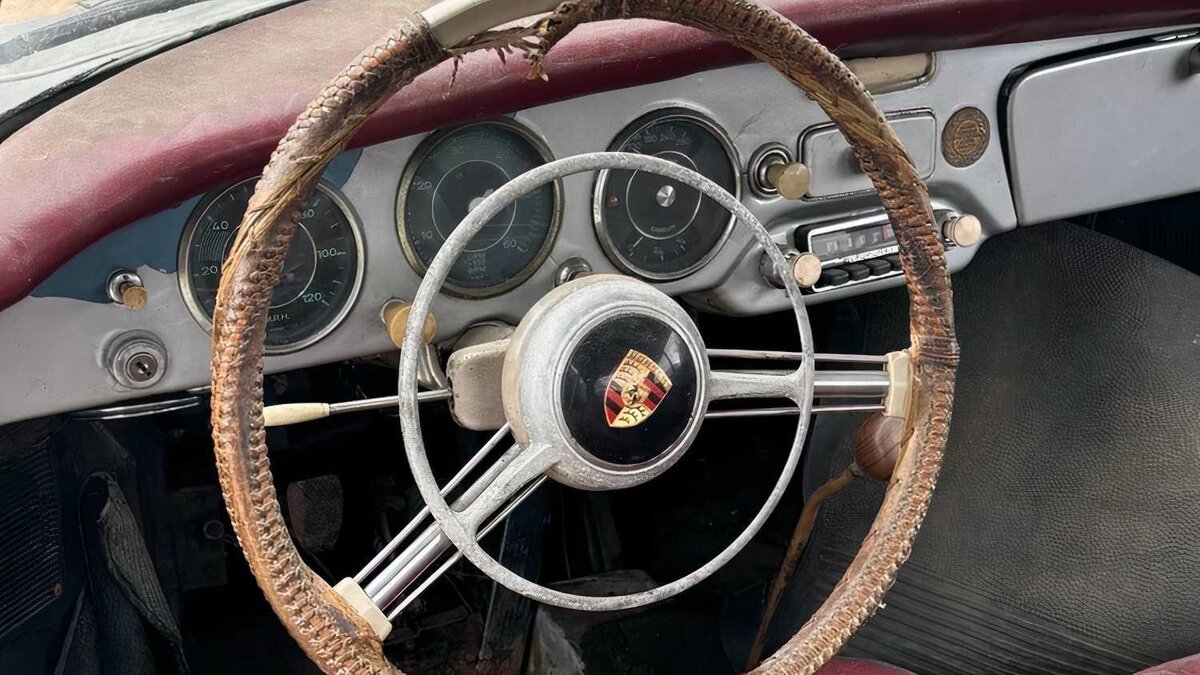 Porsche 356A interiors