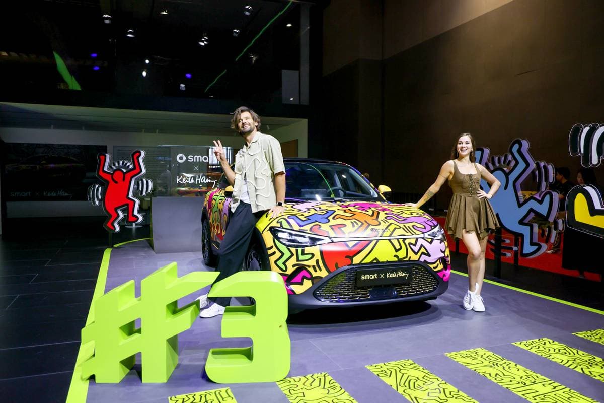 Smart #3 Keith Haring