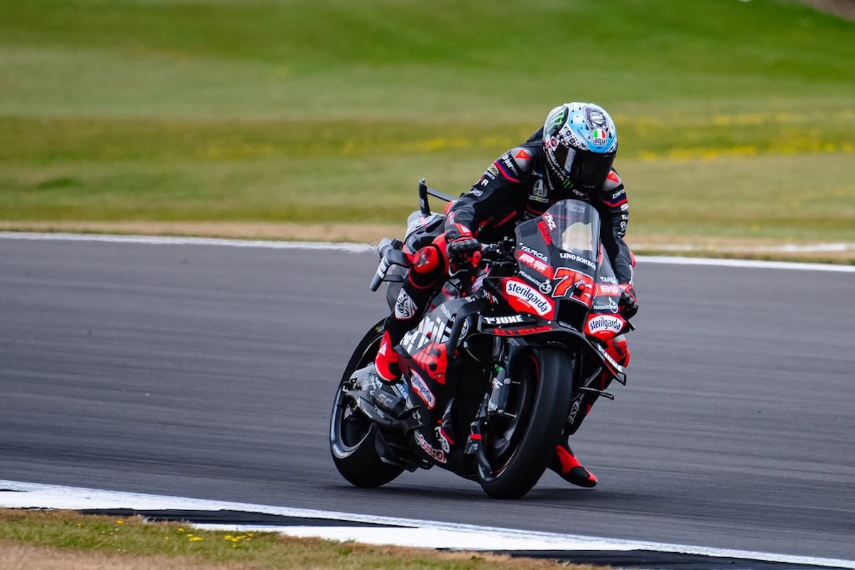 bezzecchi aprilia motogp 2025