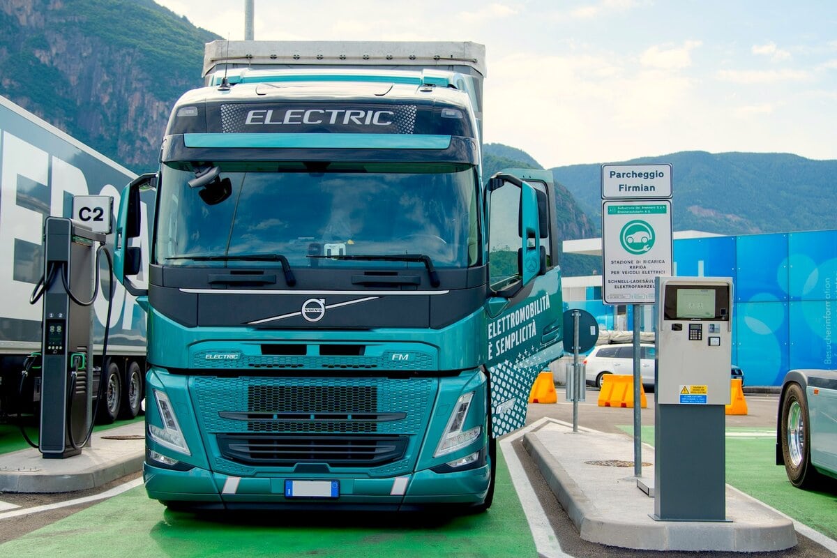 ricarica elettrica camion autostrada brennero