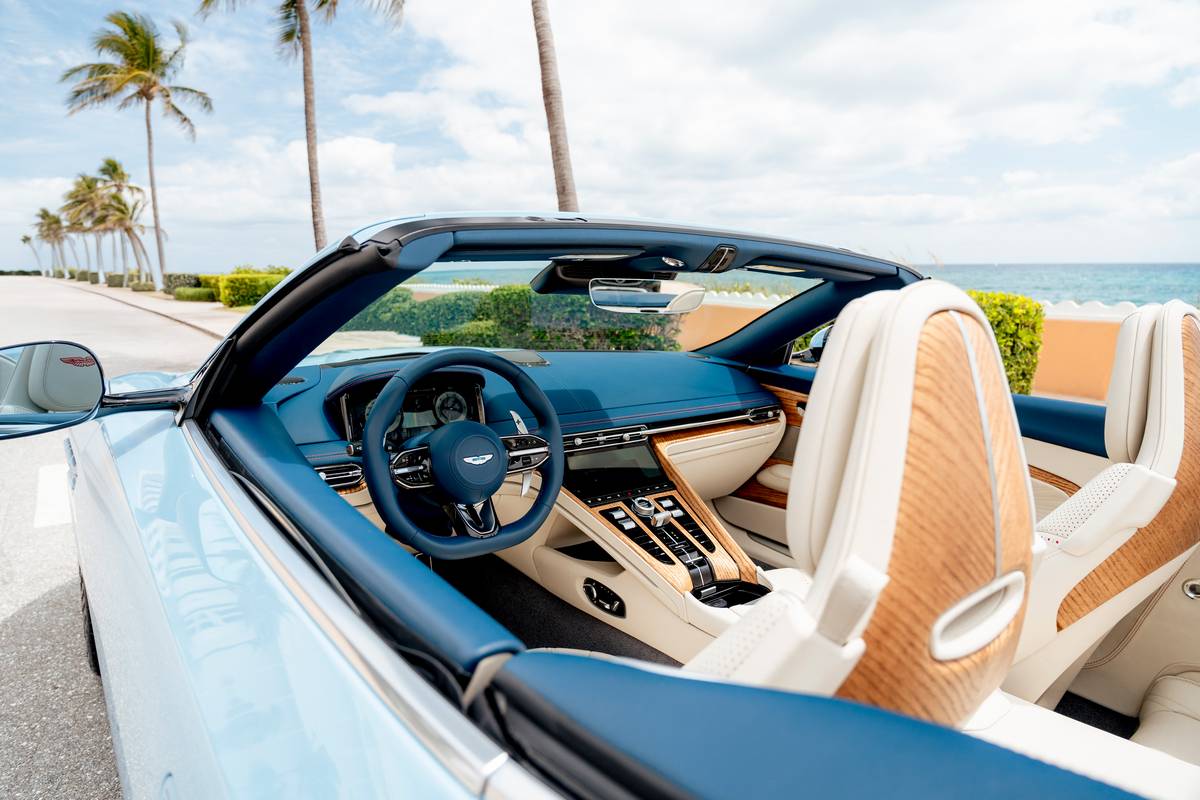 Aston Martin DB12 Volante Palm Beach
