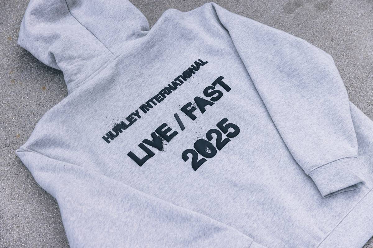 Hurley Travis Barker