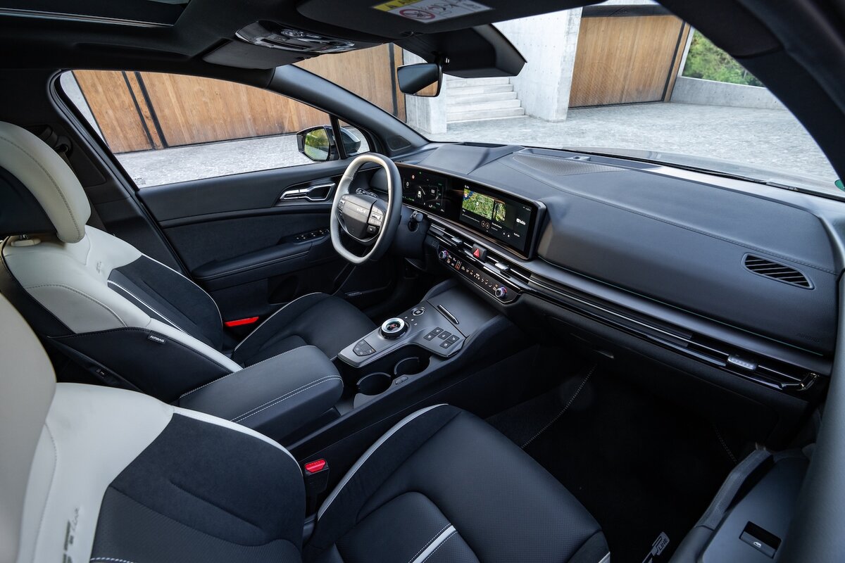 Kia Sportage 2025 interni