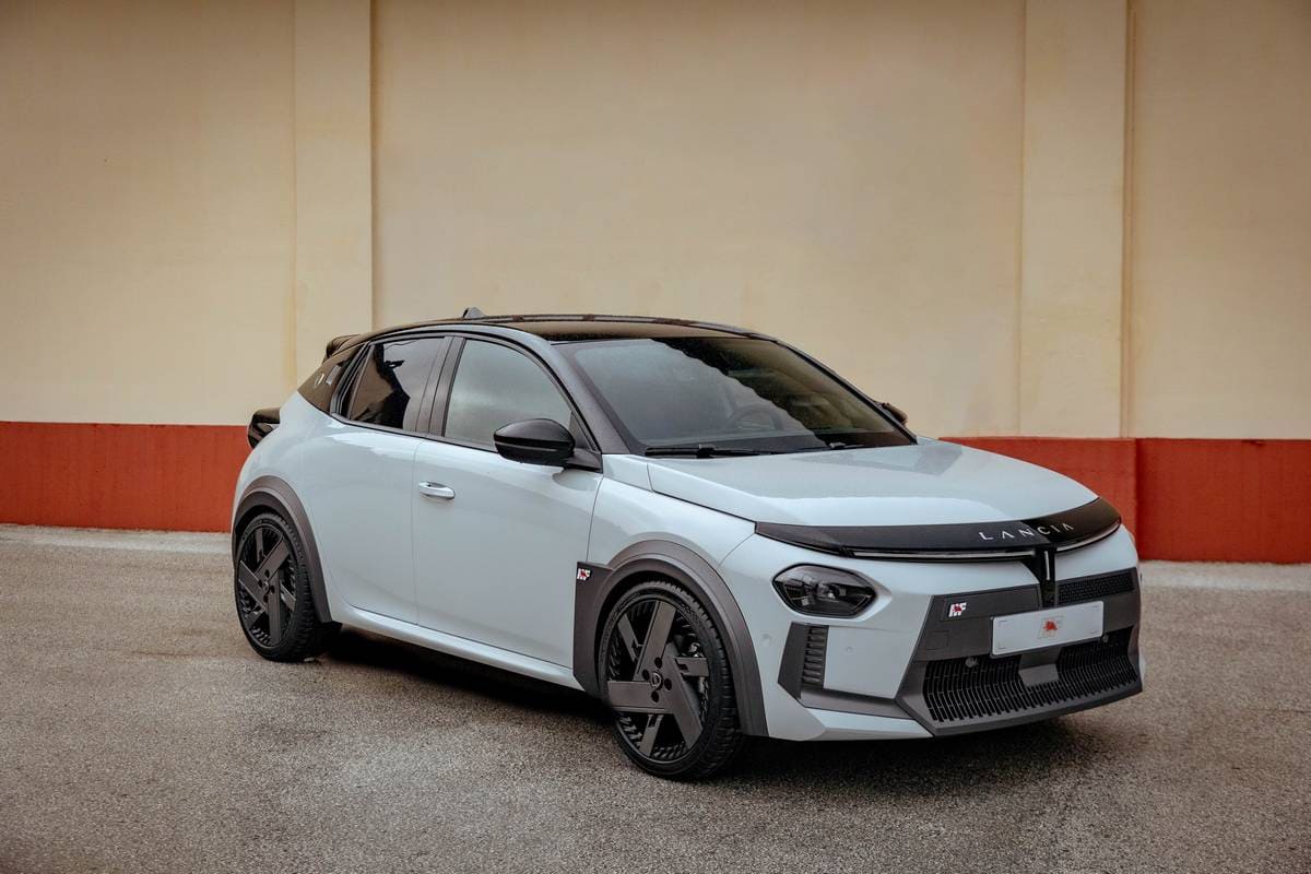 Lancia Ypsilon HF 2025