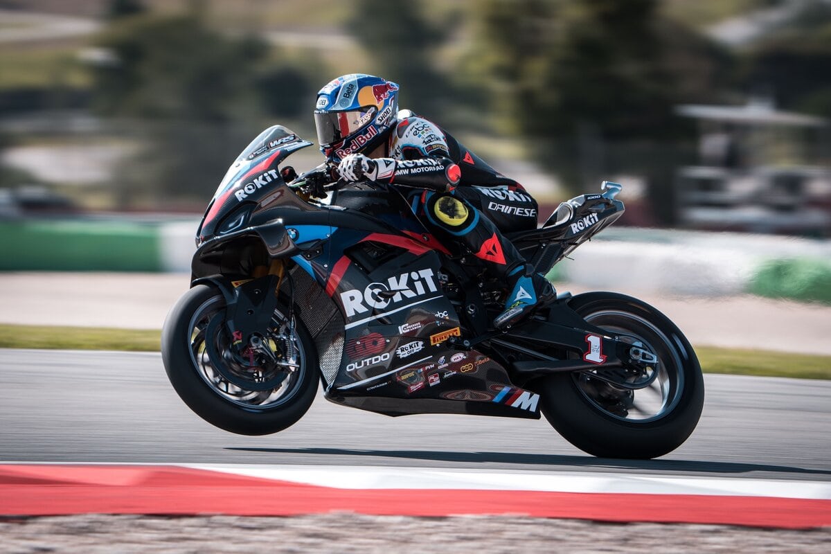 Razgatlioglu SBK 2025 BMW