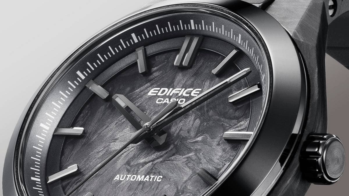 Dettaglio Casio Edifice EFK-100 nero