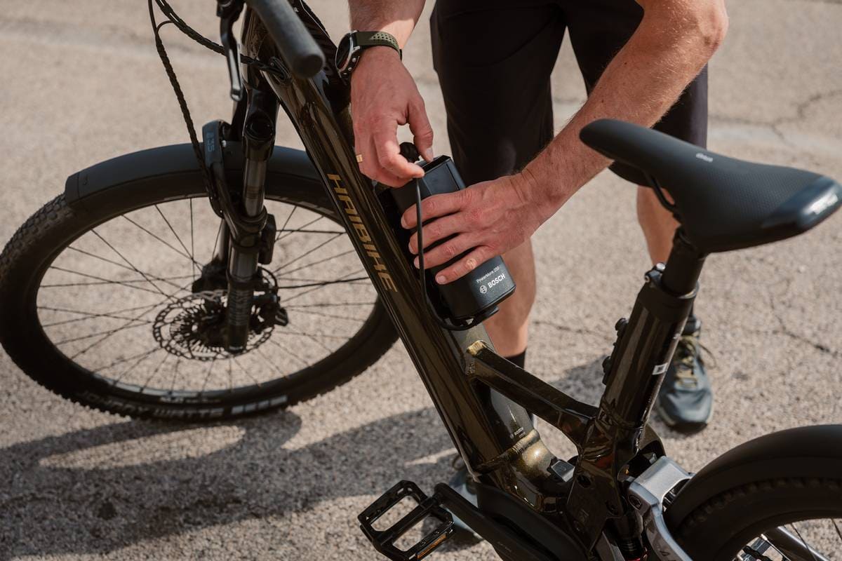 La bici elettrica ideale per escursioni fuoristrada improvvisate, viaggi di più giorni o semplicemente per una gita rilassante