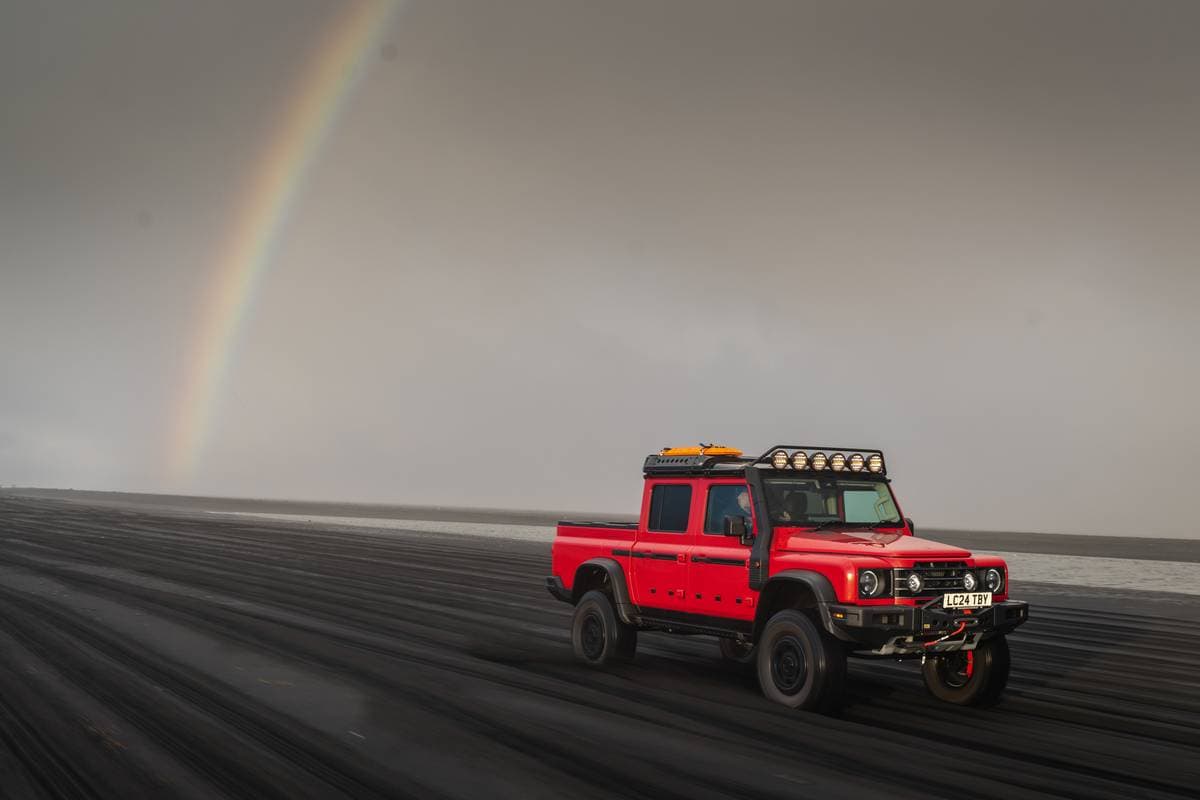 Con prezzi a partire da circa €170.000, IVA e tasse locali escluse, per il Grenadier Station Wagon