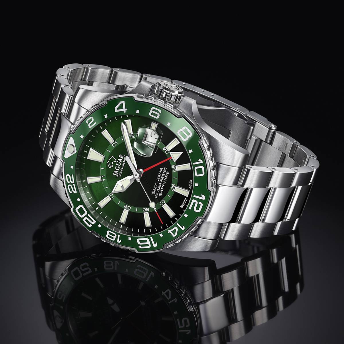 Orologio Jaguar Ceramic GMT con quadrante verde, lunetta verde, bracciale acciaio lucido, design deciso per ogni occasione.