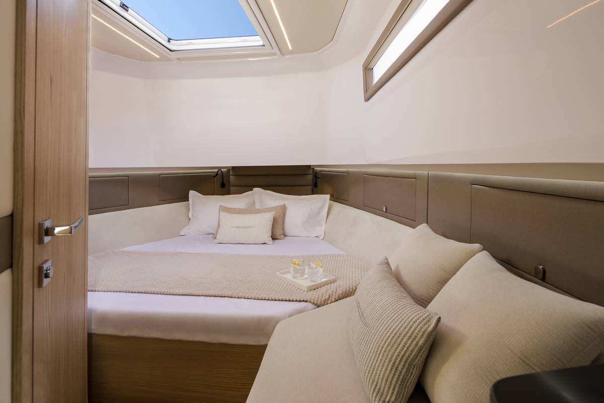 Technohull XPD 46 interni