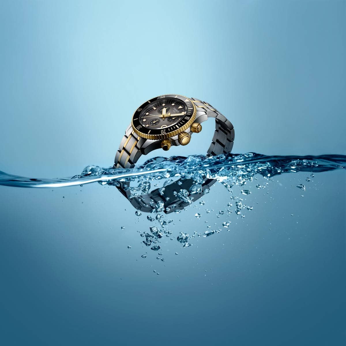 Tissot Seastar 38mm nero e oro, bracciale acciaio e oro