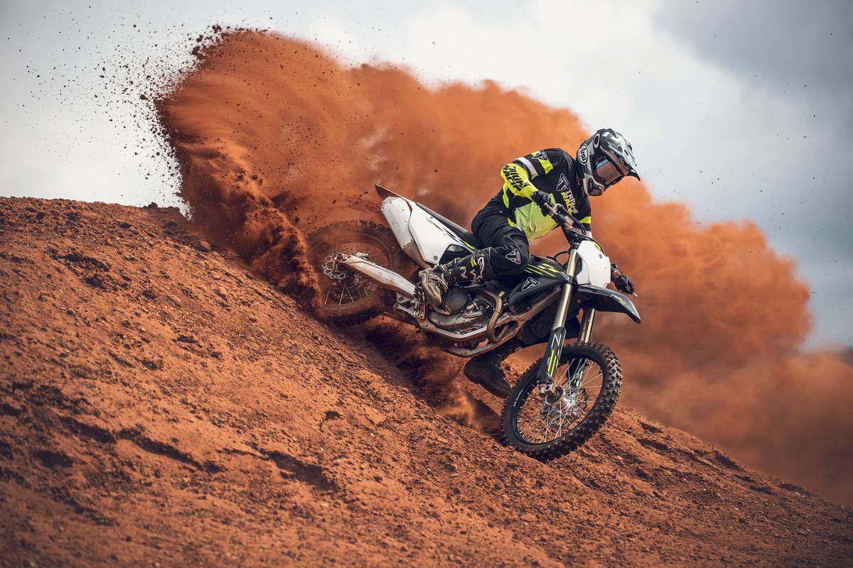 Aggiornamenti tecnici e stilistici per la TF 250-X: più reattiva, più performante, sempre più orientata al mondo delle competizioni