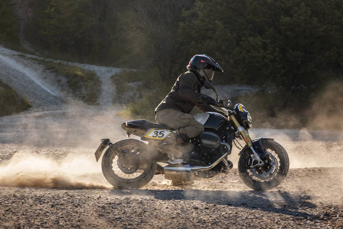 BMW R 12 nineT The Tracker