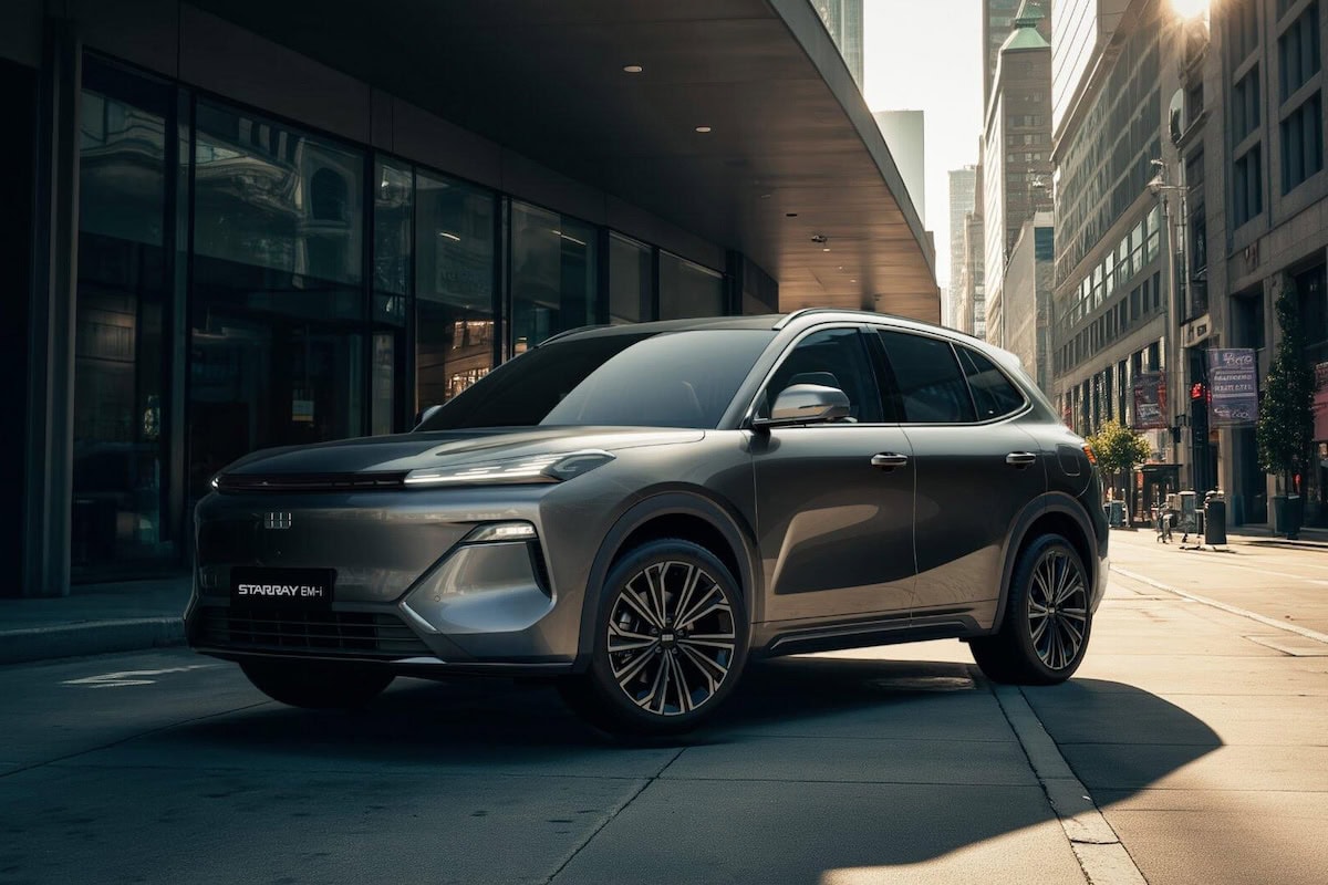 Geely Starray EM-i in città