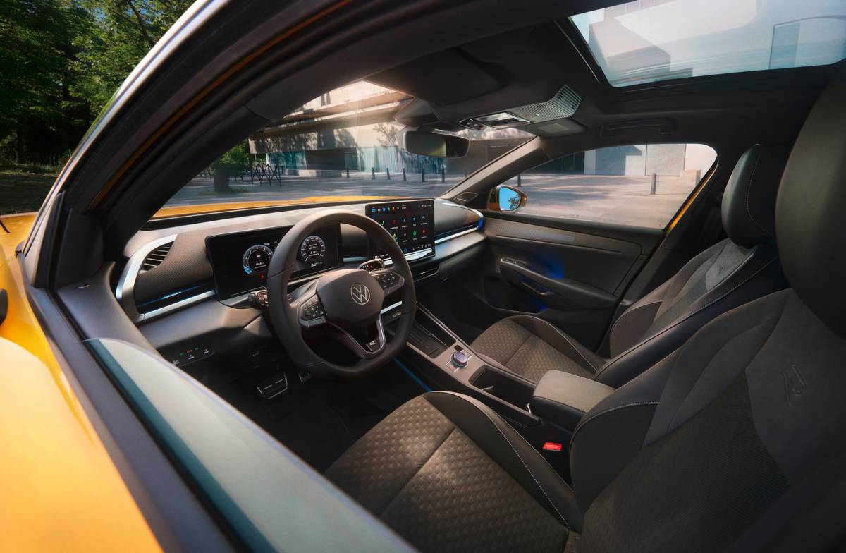 Allestimenti nuova Volkswagen T-Roc 2025