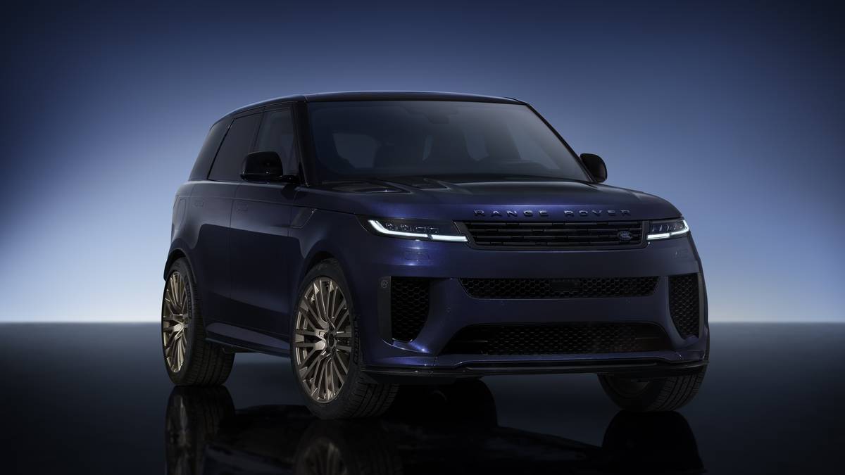 Il servizio di messa in servizio SV Bespoke di Range Rover è ora disponibile per la prima volta su Range Rover Sport