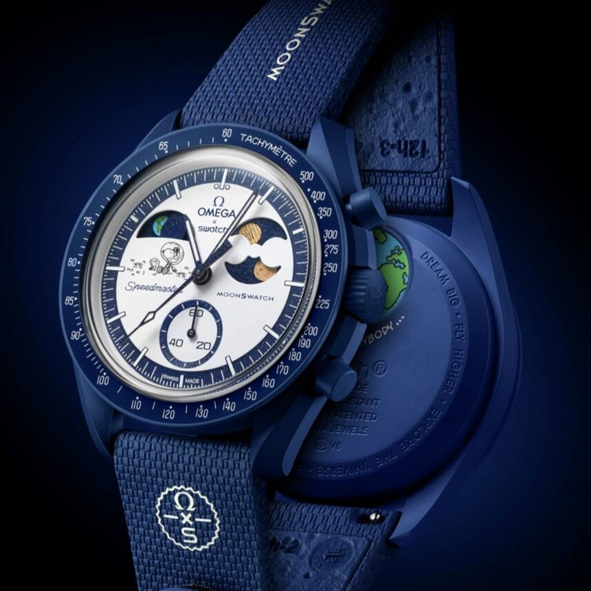 MoonSwatch Mission to Earthphase – Moonshine Gold