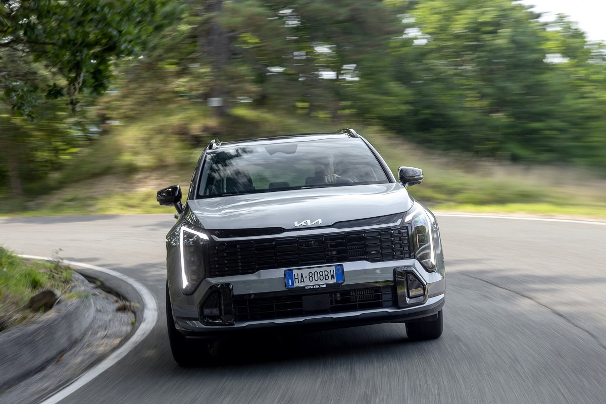 Motori nuova Kia Sportage 2025: benzina, diesel, Full Hybrid, Plug-in Hybrid