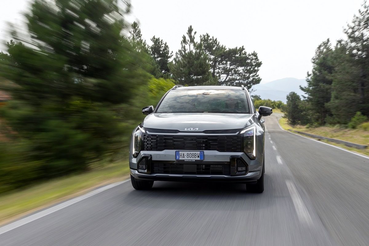 Nuova Kia Sportage 2025 su strada