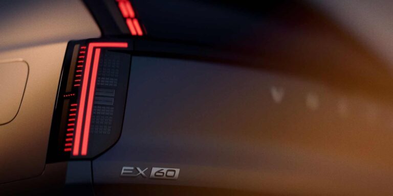 Volvo dice che la EX60 sarà l’elettrica con l’autonomia maggiore di sempre