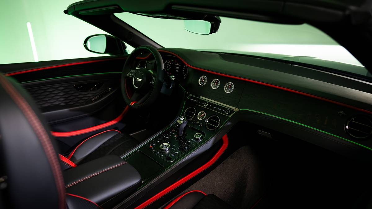 Bentley Black Forest Collection interni