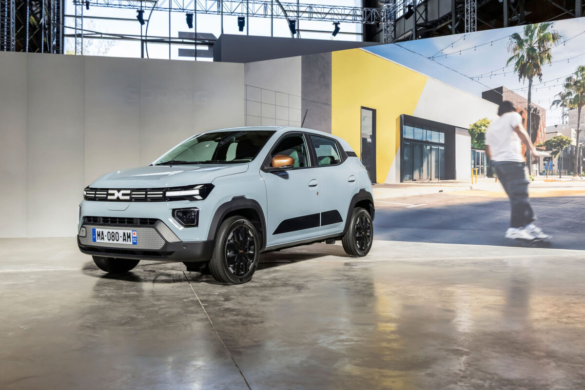 Dacia Spring 2026 auto elettrica economica