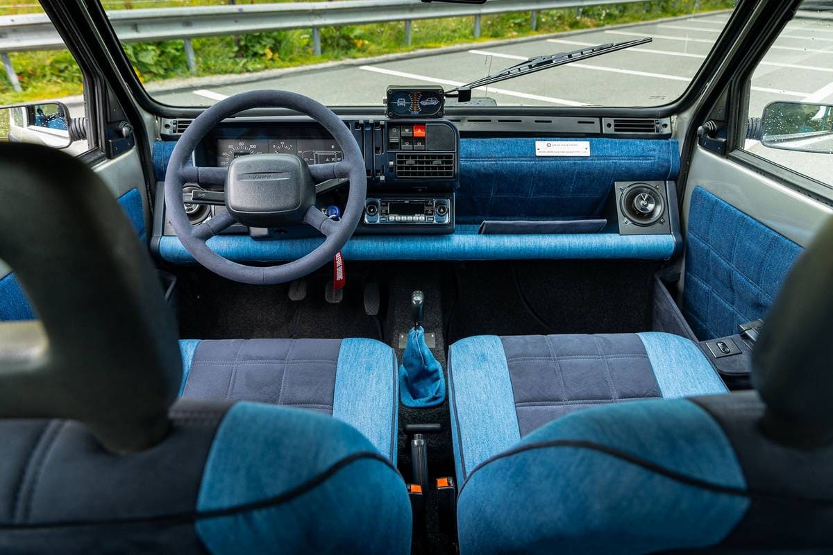 Garage Italia Panda 4x4 Pandenim interni