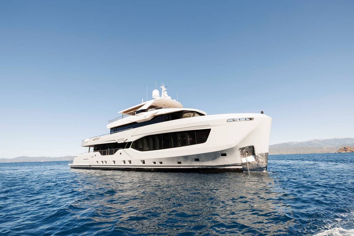 Numarine 40MXP Mitan cover