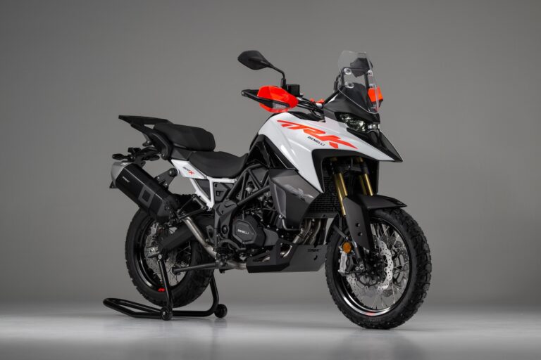 Benelli TRK 602 X: ad EICMA 2025 evoluzione della crossover più amata d’Italia