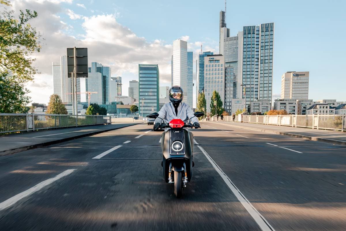 Niu NQiX 1000 scooter elettrico