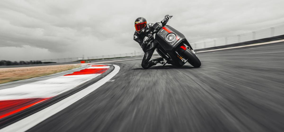 Niu NQiX 1000 autonomia e velocità