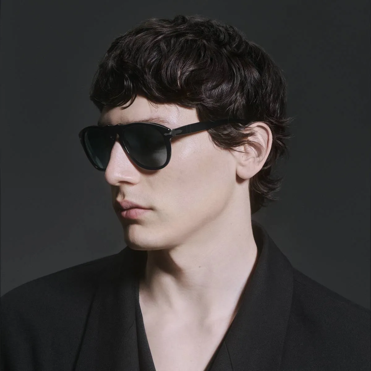 Persol Total Black Arrow