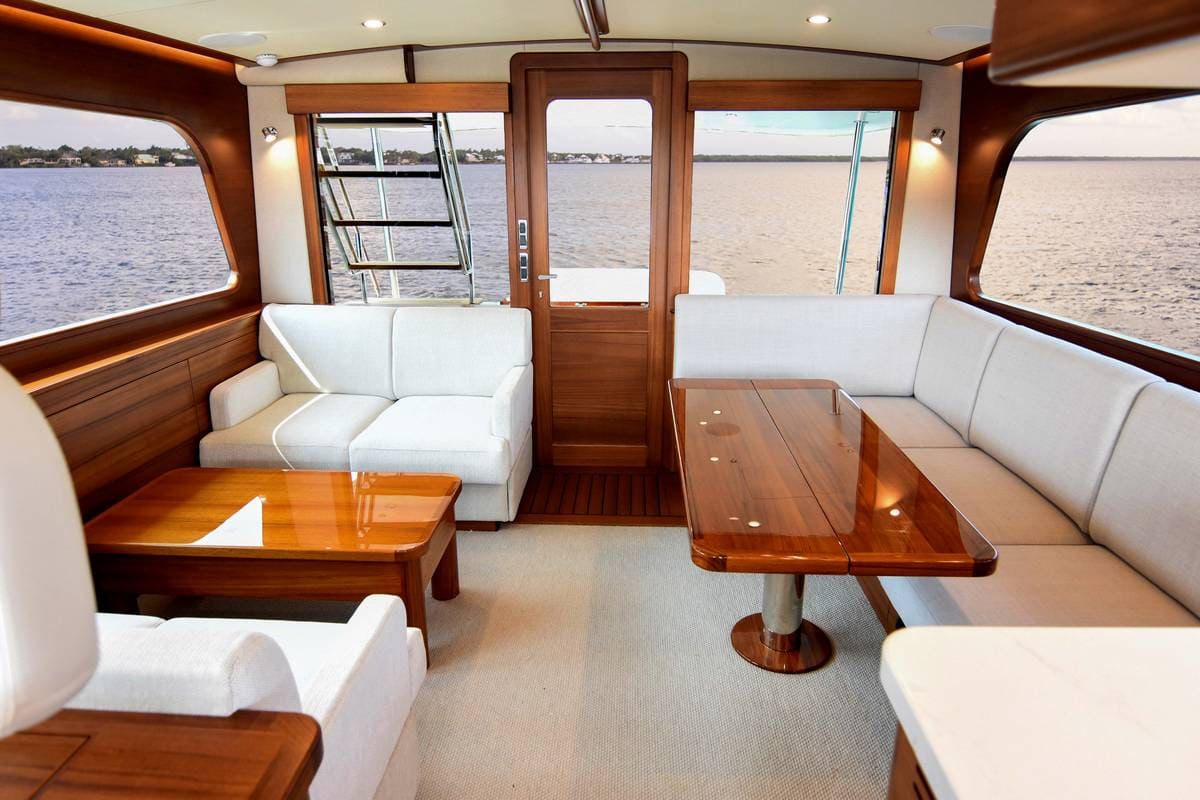 Grand Banks 54 EU interni