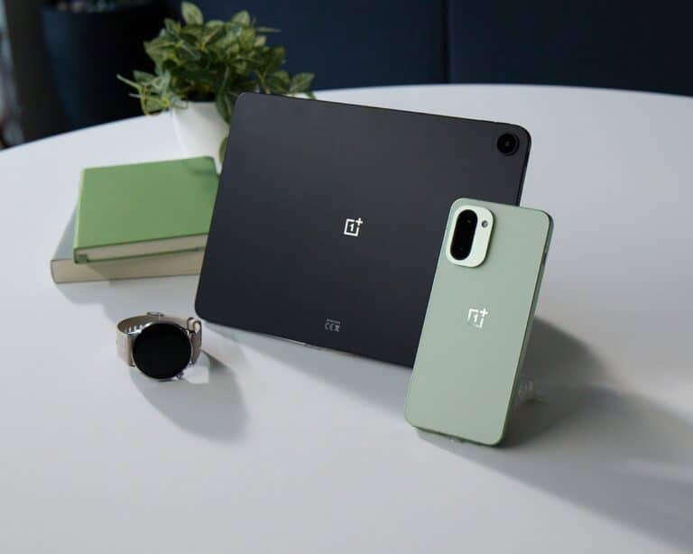 OnePlus 15R, Pad Go 2 e Watch Lite: preordini aperti