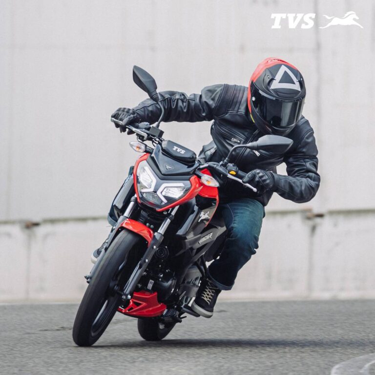 TVS Raider 125: stile urbano, tecnologia intelligente